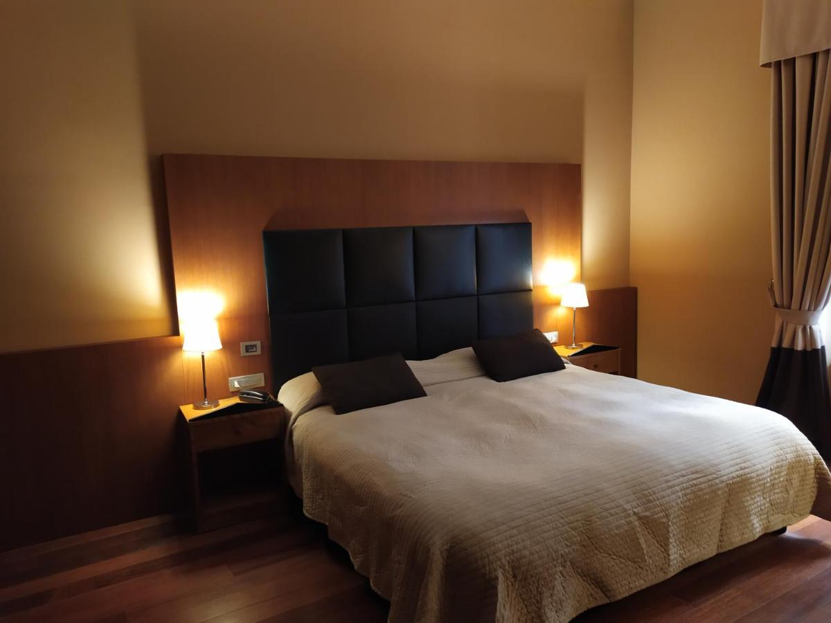 Hotel Porta Felice & Spa Palermo Exterior photo