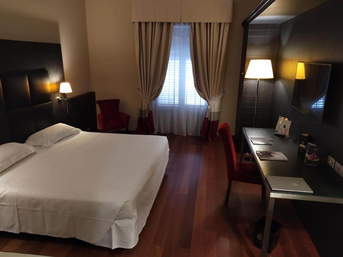 Hotel Porta Felice & Spa Palermo Exterior photo